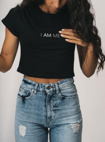 Shop Online T-shirt corta nera HERE I AM