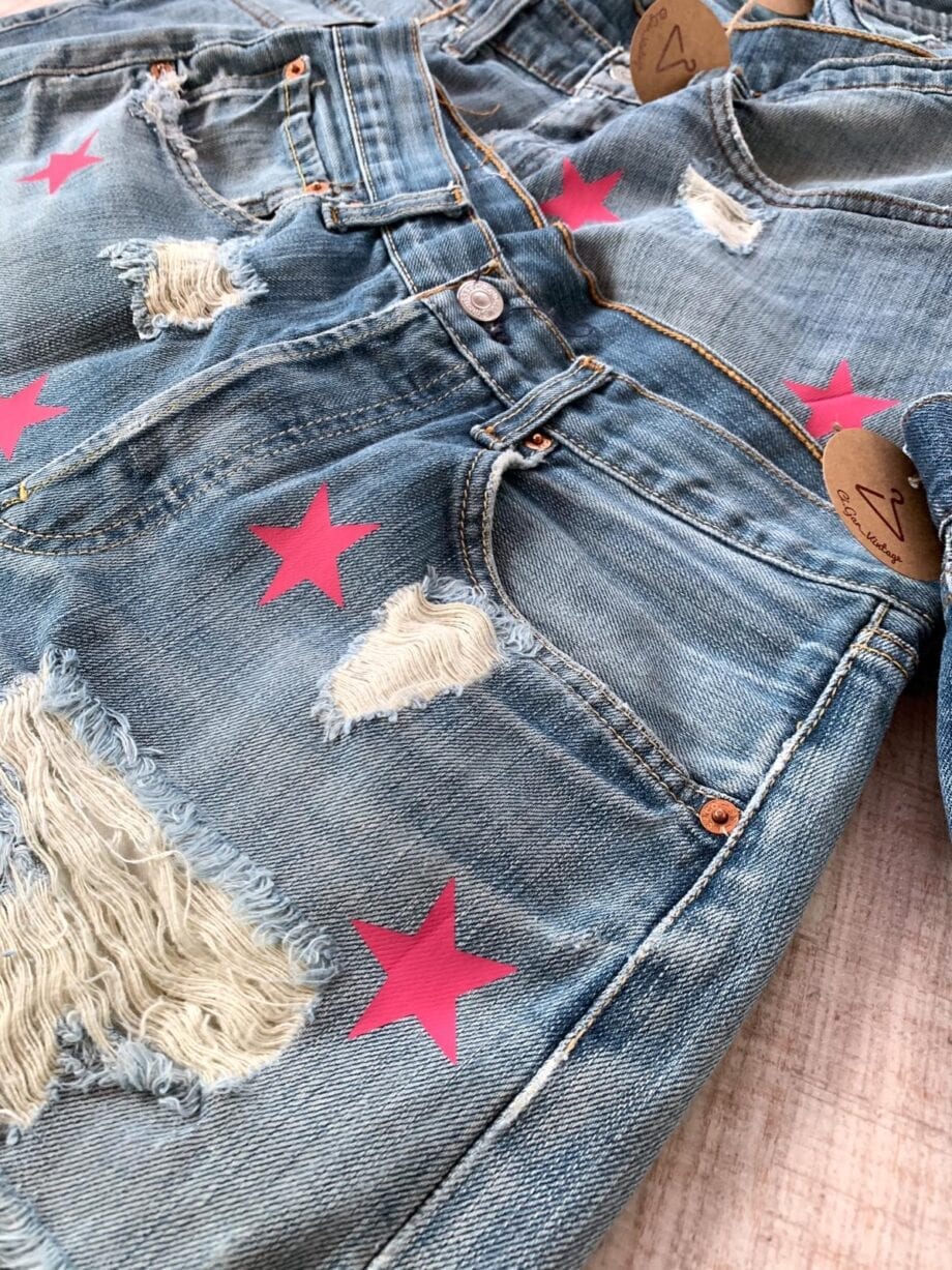 Shop Online Short in denim scuro con stelle fucsia Levi's