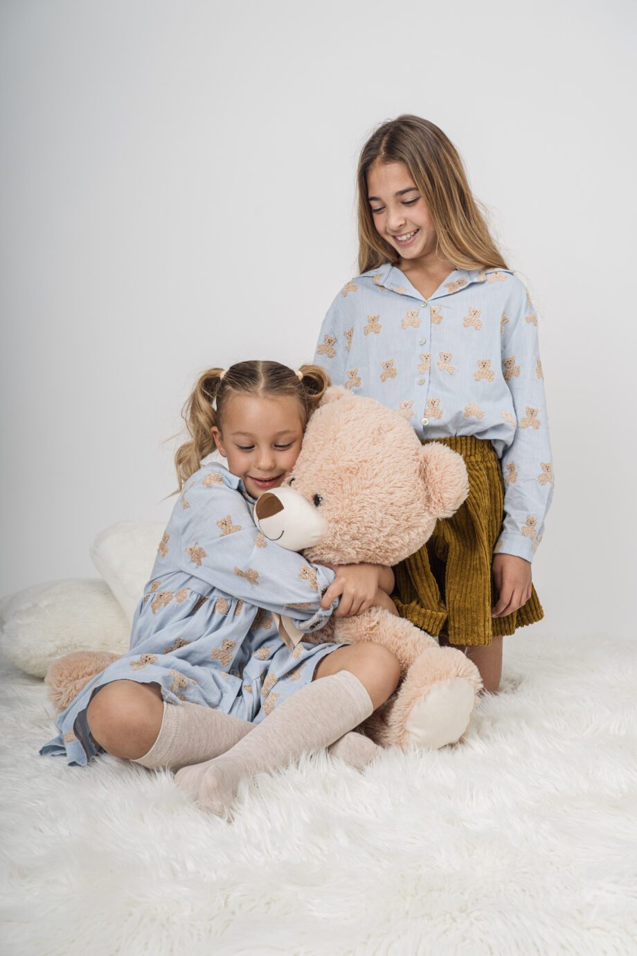 Shop Online Camicia celeste con ricami orsetti Souvenir Kids