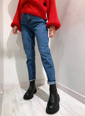 Shop Online Jeans lavaggio scuro a sigaretta Vero Moda