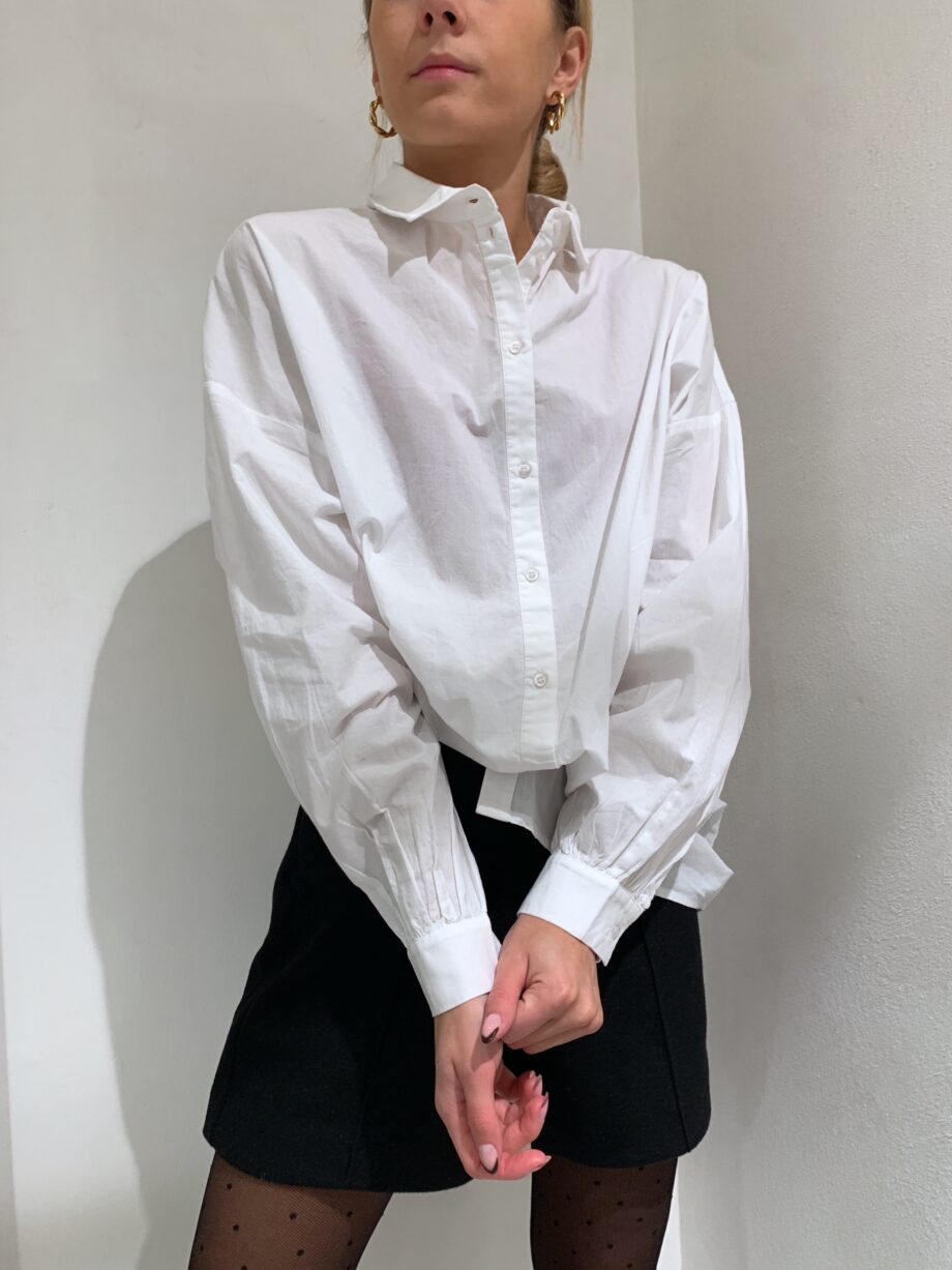 Shop Online Camicia bianca over Vero Moda