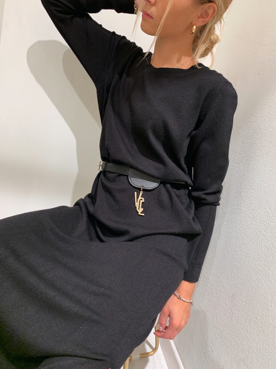 Shop Online Vestito lungo in maglia nero So Allure