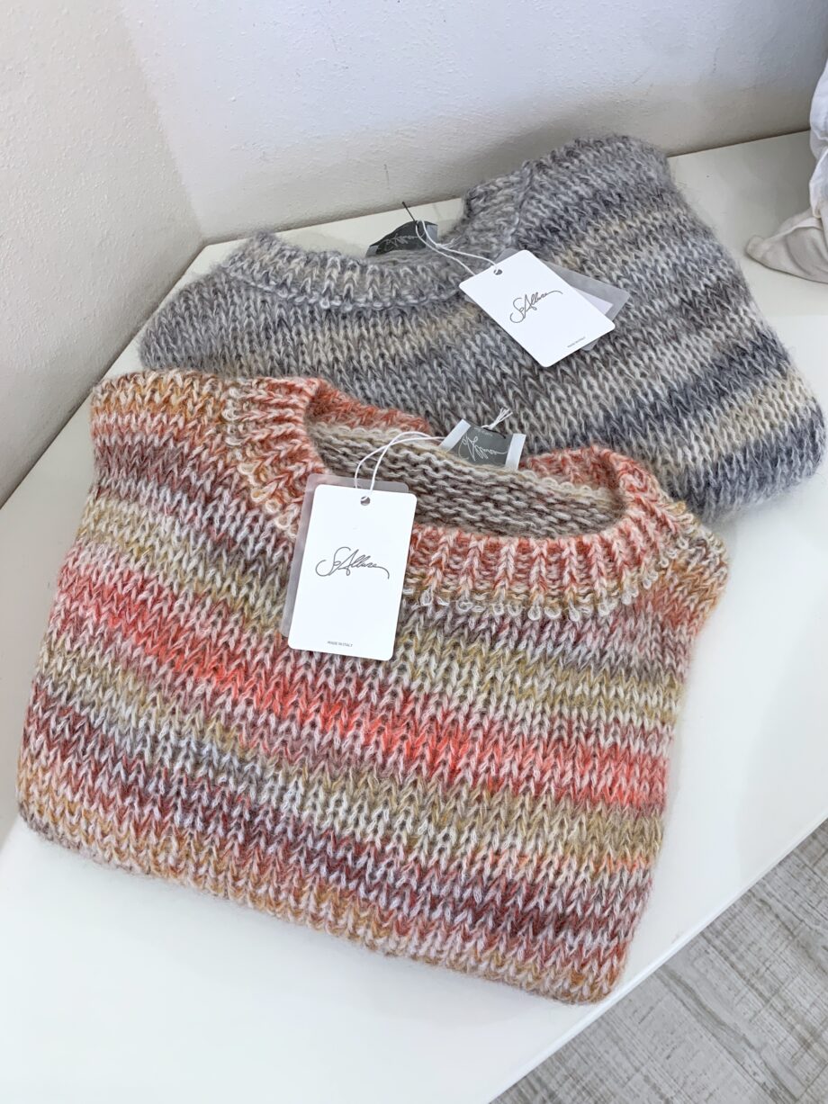 Shop Online Maglione over multicolore toni caldi So Allure