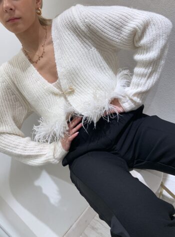 Shop Online Cardigan crop panna con piume Vicolo