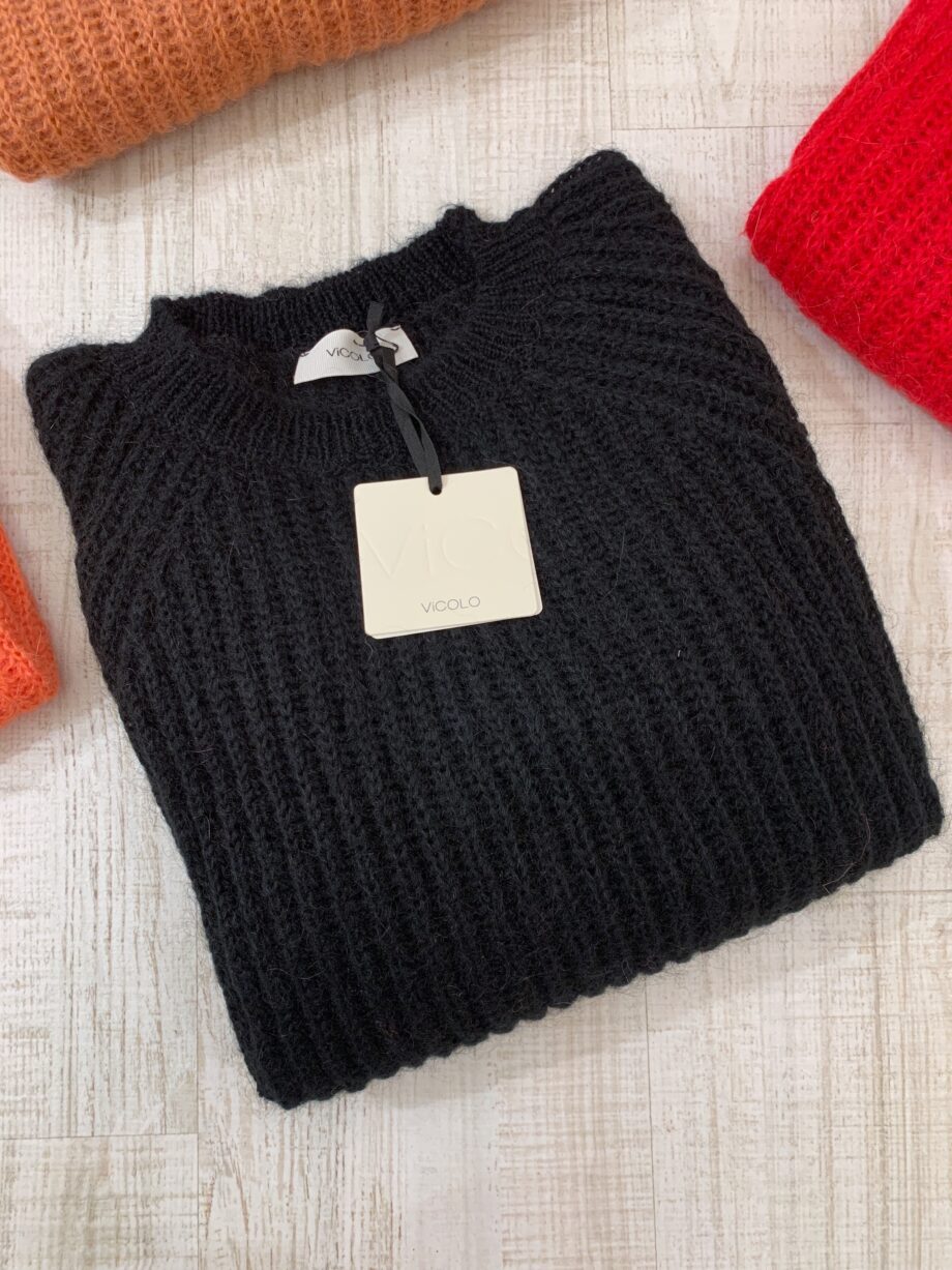 Shop Online Maglioncino girocollo nero in mohair Vicolo