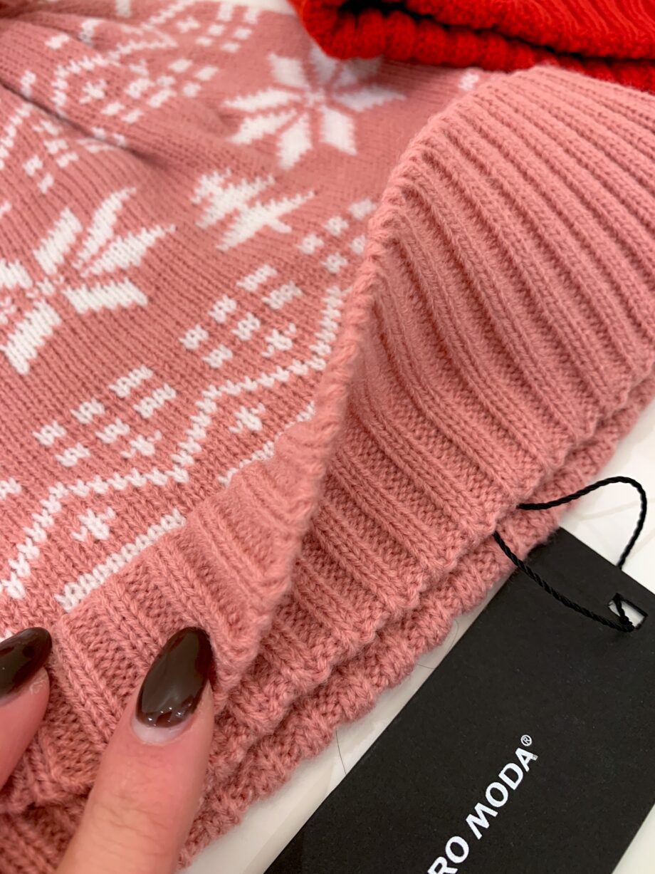 Shop Online Berretto rosa natalizio con rovescia e pompon Vero Moda