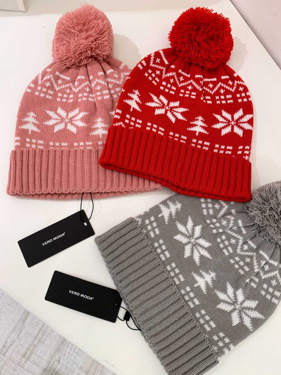 Shop Online Berretto grigio natalizio con rovescia e pompon Vero Moda