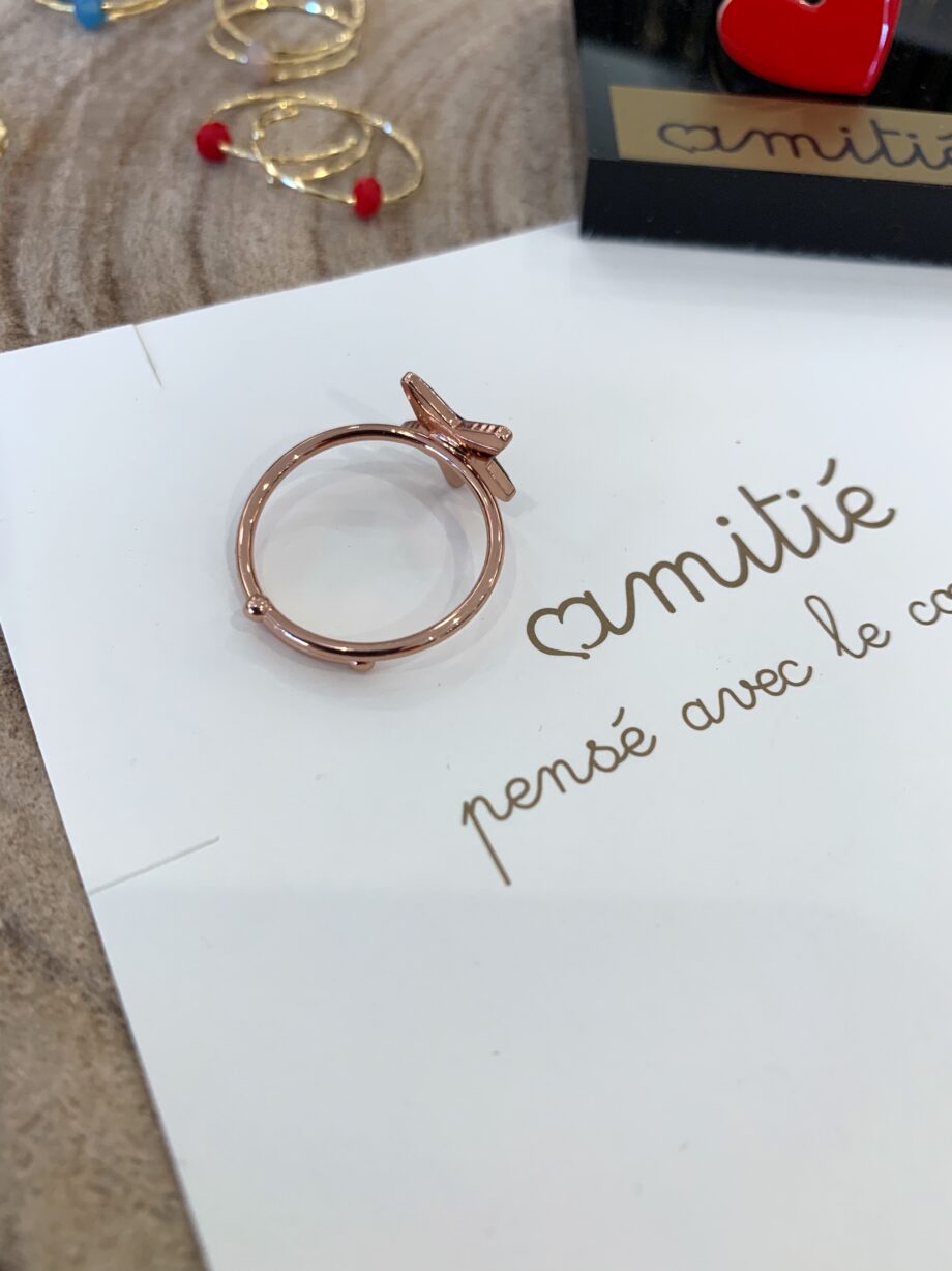 Shop Online Anello rosè con stella smalto nero Amitié