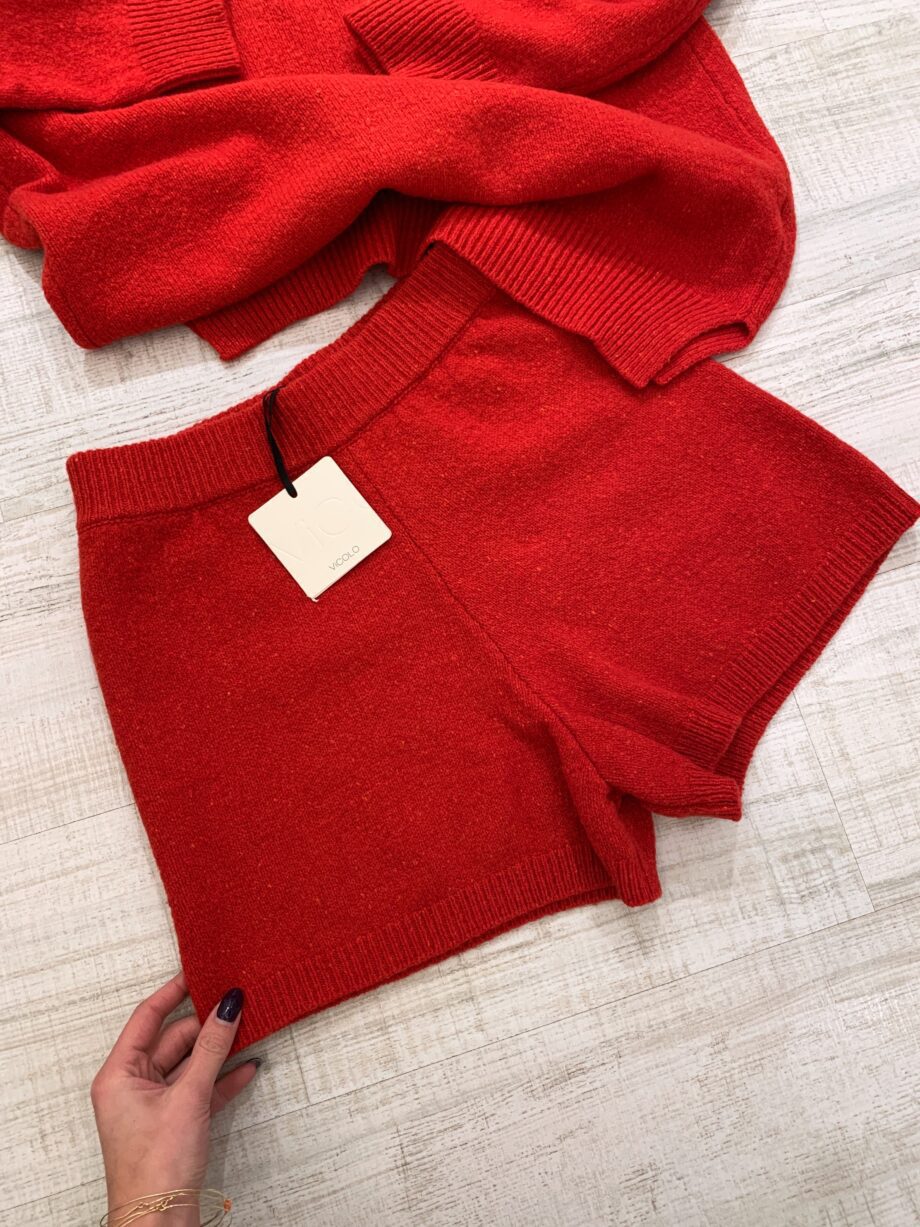 Shop Online Short in maglia bouclé rosso Vicolo