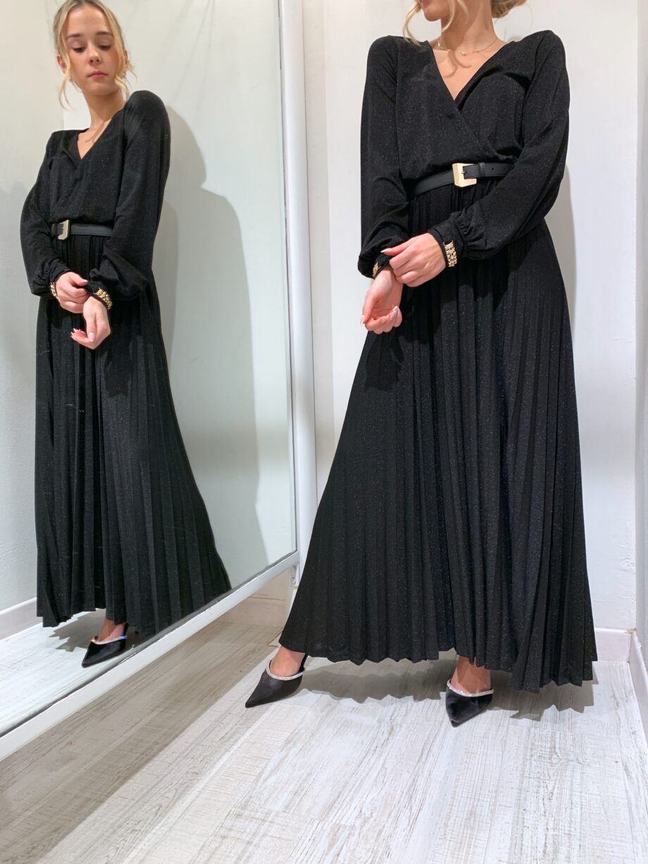 Shop Online Vestito lungo nero plissé in lurex Kontatto