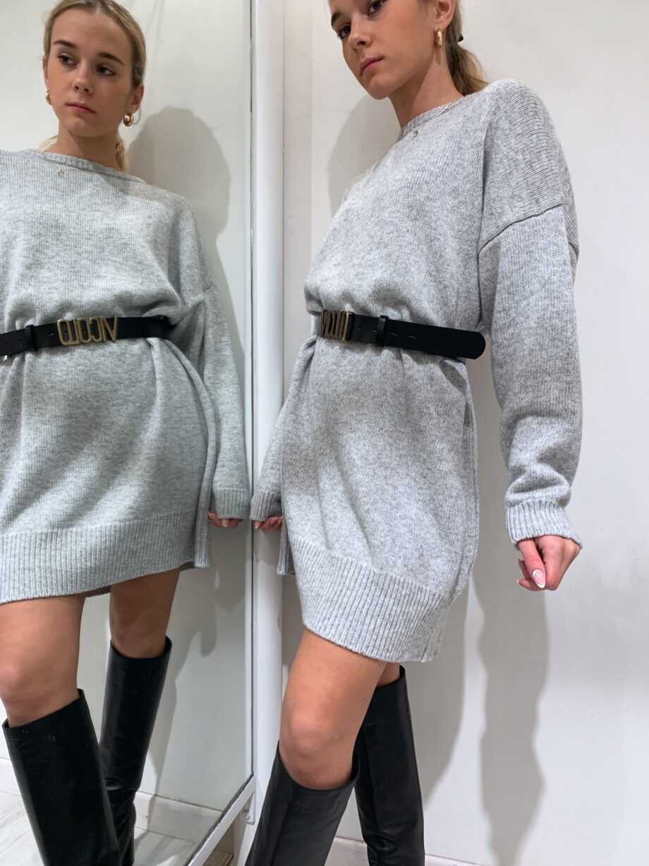 Shop Online Vestito girocollo grigio over in maglia Vicolo
