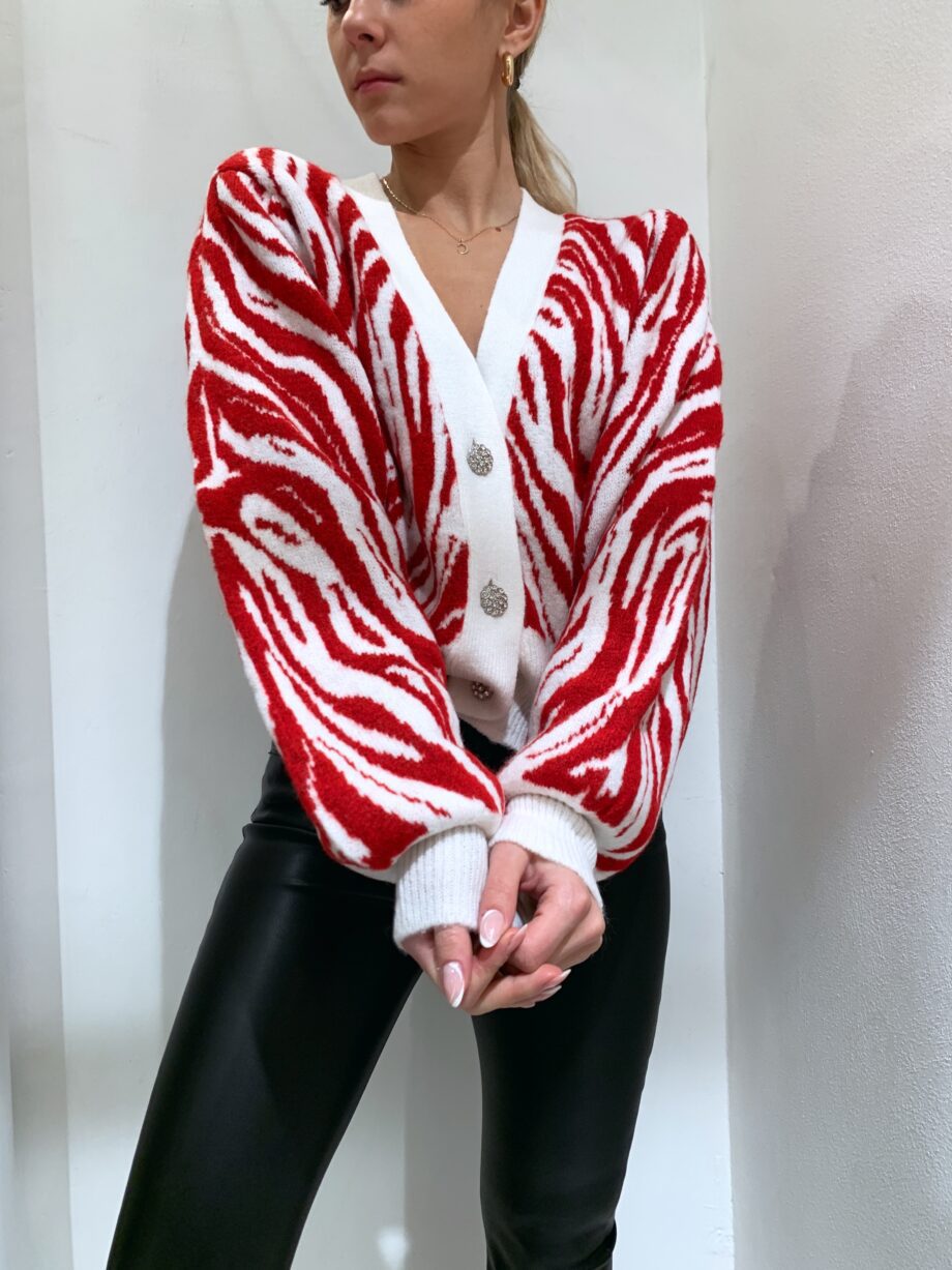 Shop Online Cardigan zebrato rosso e panna bottoni gioiello Dimora