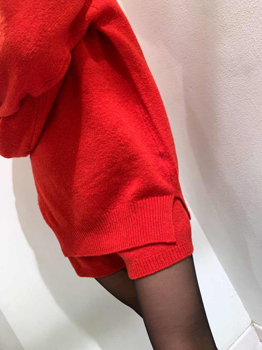 Shop Online Short in maglia bouclé rosso Vicolo