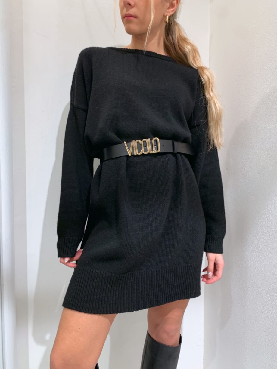 Shop Online Vestito girocollo nero over in maglia Vicolo