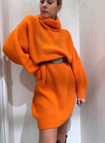 Shop Online Vestito over in mohair arancio con collo alto HaveOne