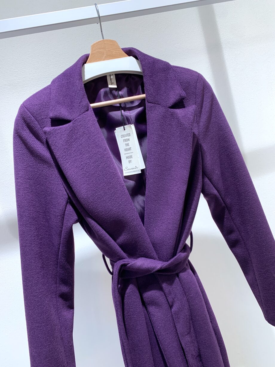 Shop Online Cappotto lungo con fusciacca viola Souvenir