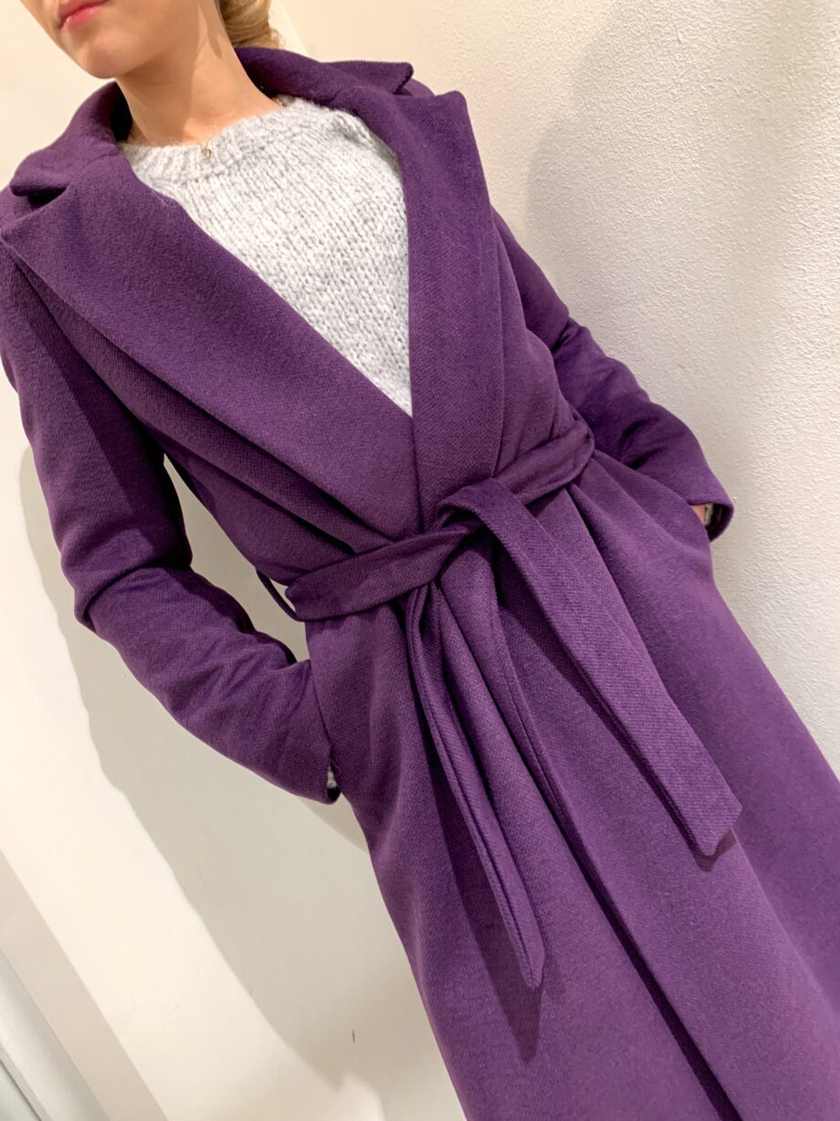 Shop Online Cappotto lungo con fusciacca viola Souvenir