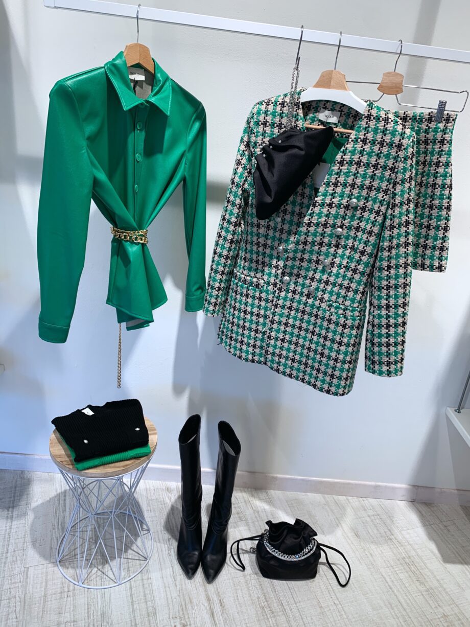Shop Online Minigonna in tweed verde e panna Vicolo