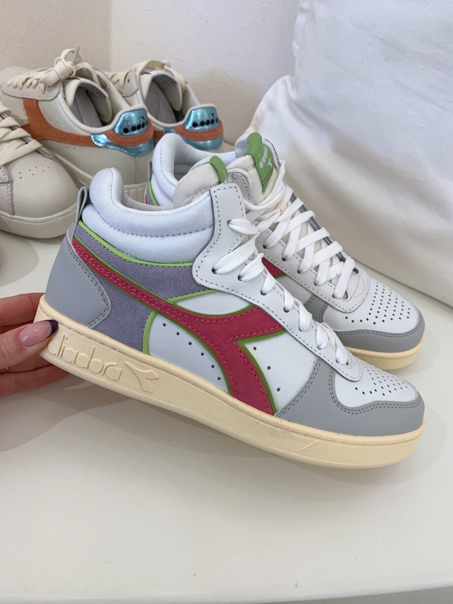 Shop Online Sneakers magic basket demi grigie Diadora