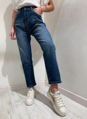 Shop Online Jeans lavaggio scuro boyfriend Souvenir