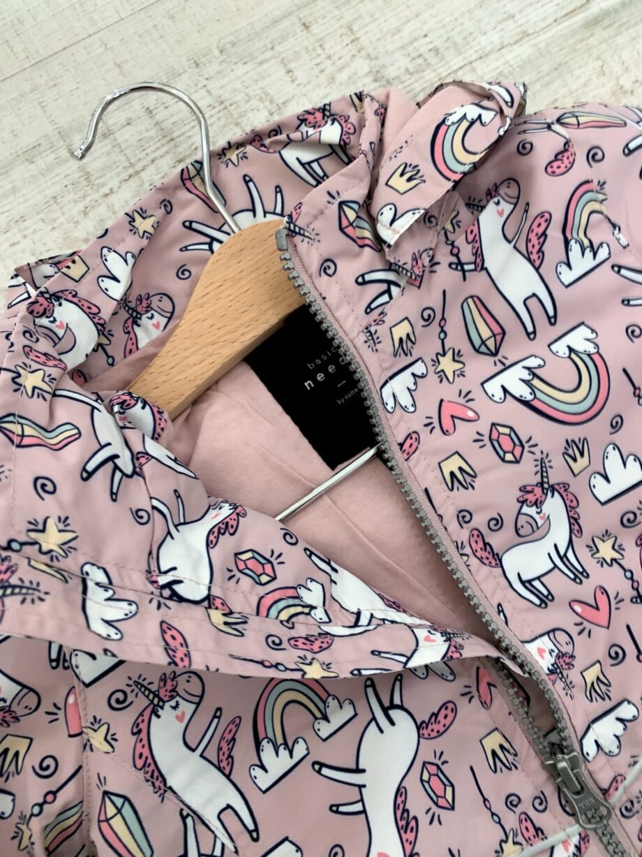 Shop Online Giacchetto impermeabile rosa con unicorni Name It