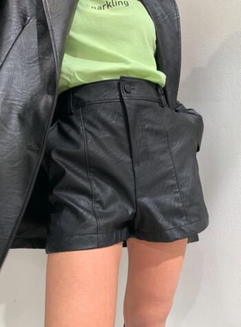 Shop Online Pantaloncino in ecopelle nero Vicolo