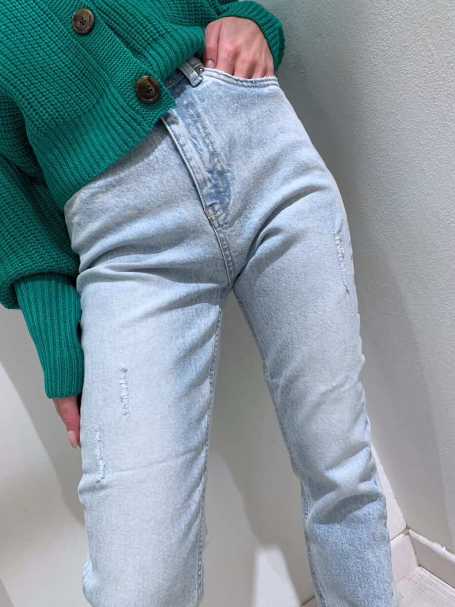 Shop Online Jeans lavaggio chiaro a sigaretta Vero Moda