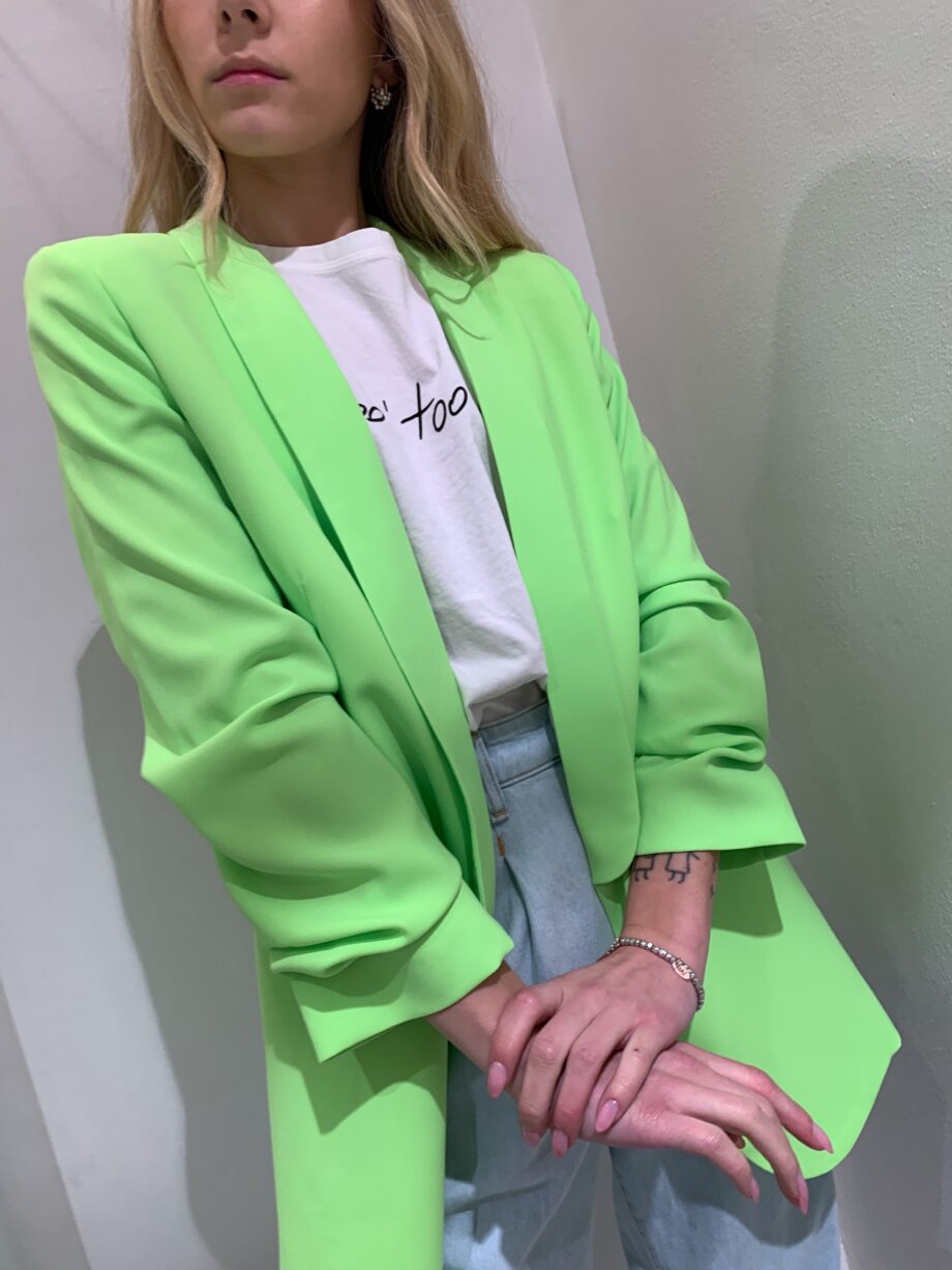 Shop Online Blazer verde fluo con maniche increspate Vicolo