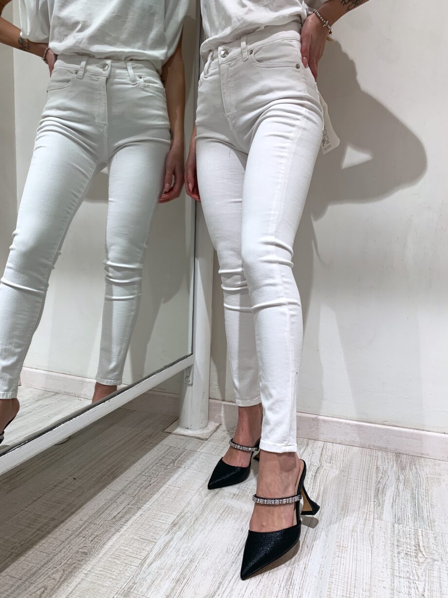 Shop Online Jeans Margot skinny bianco Vicolo