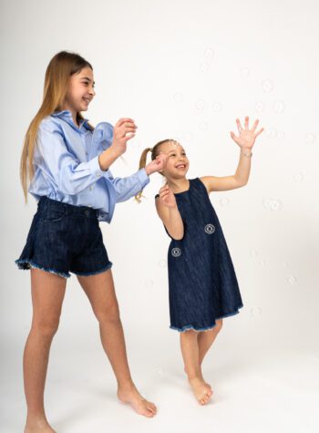 Shop Online Vestito in jeans morbido con fiocco dietro Souvenir Kids