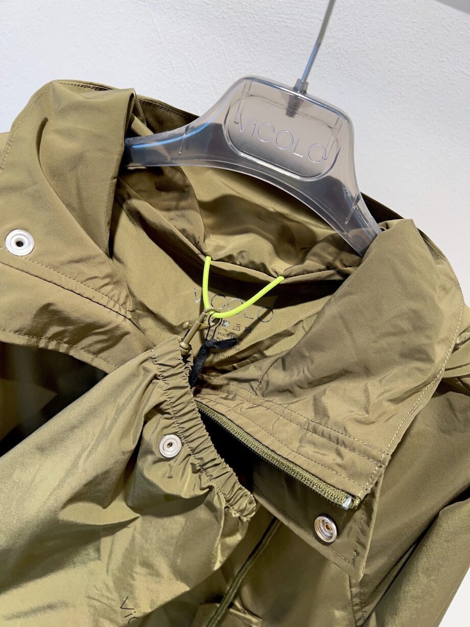 Shop Online Trench corto oversize verde militare Vicolo