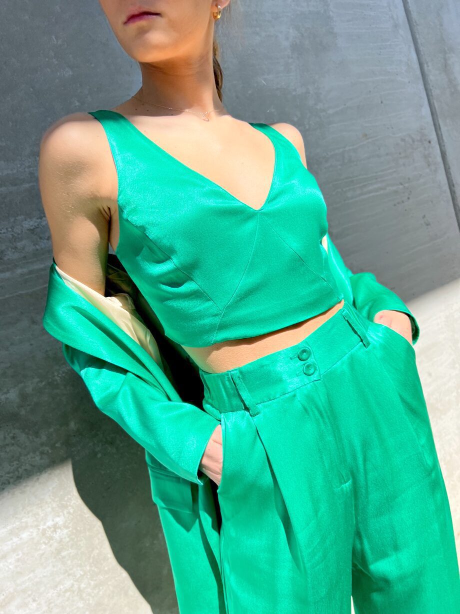 Shop Online Top crop in raso verde smeraldo So Allure