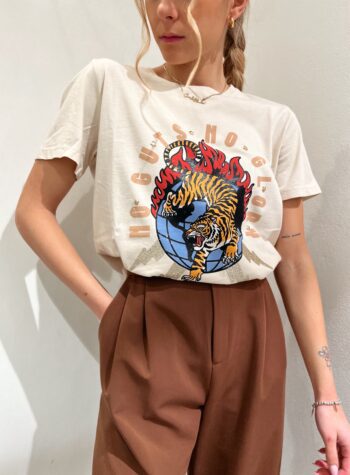 Shop Online T-shirt beige con stampa tigre Kontatto