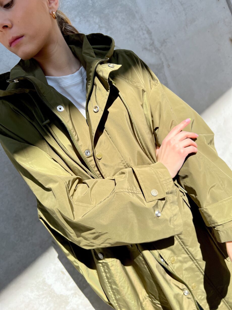 Shop Online Trench lungo oversize verde militare Vicolo