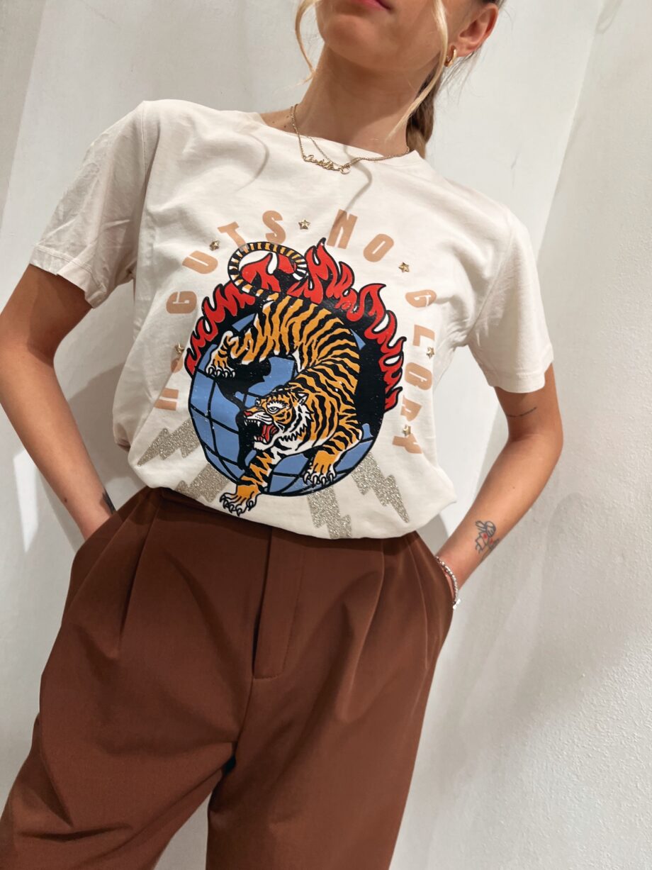 Shop Online T-shirt beige con stampa tigre Kontatto