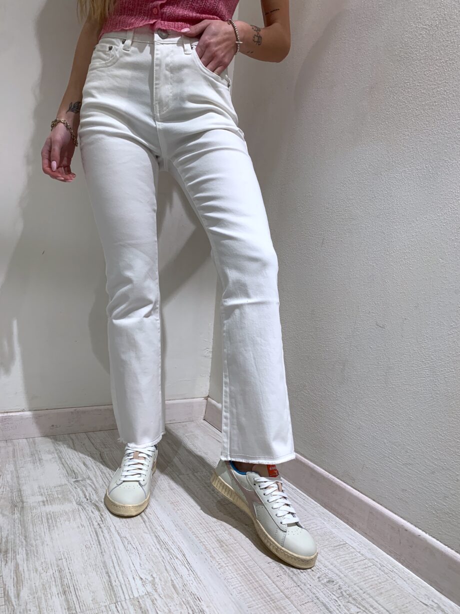 Shop Online Jeans bianco a zampetta Suncoo