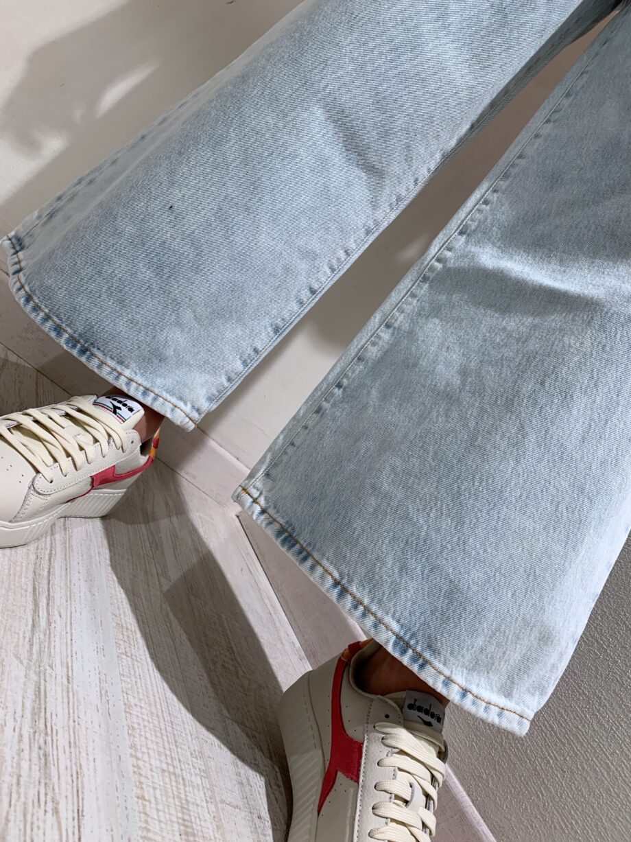 Shop Online Jeans chiaro palazzo corto Vicolo