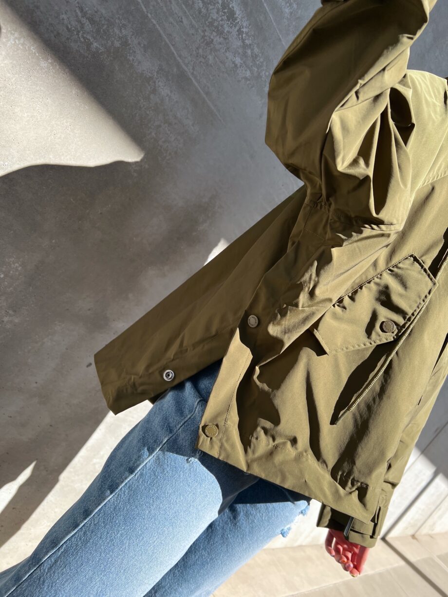 Shop Online Trench corto oversize verde militare Vicolo