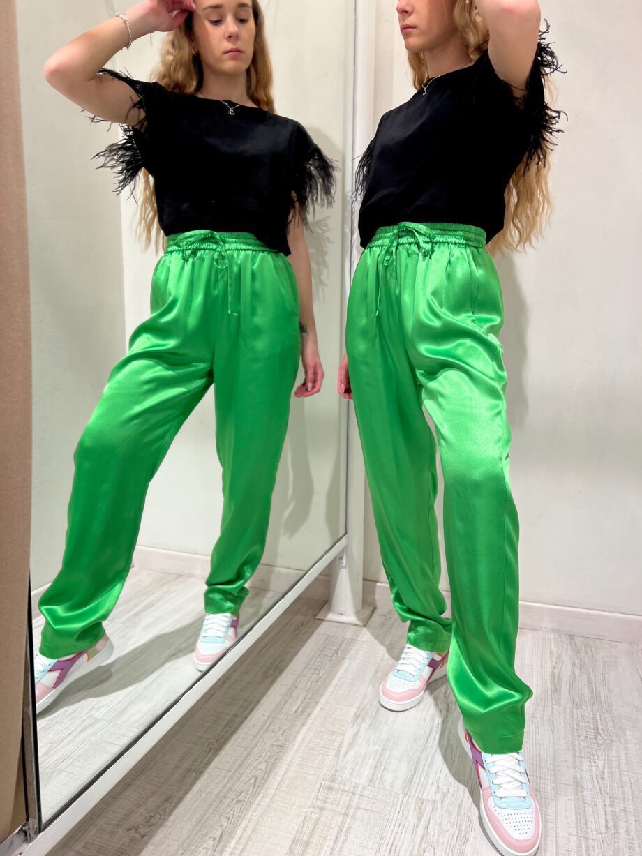 Shop Online Pantalone morbido con elastico in satin verde Vicolo