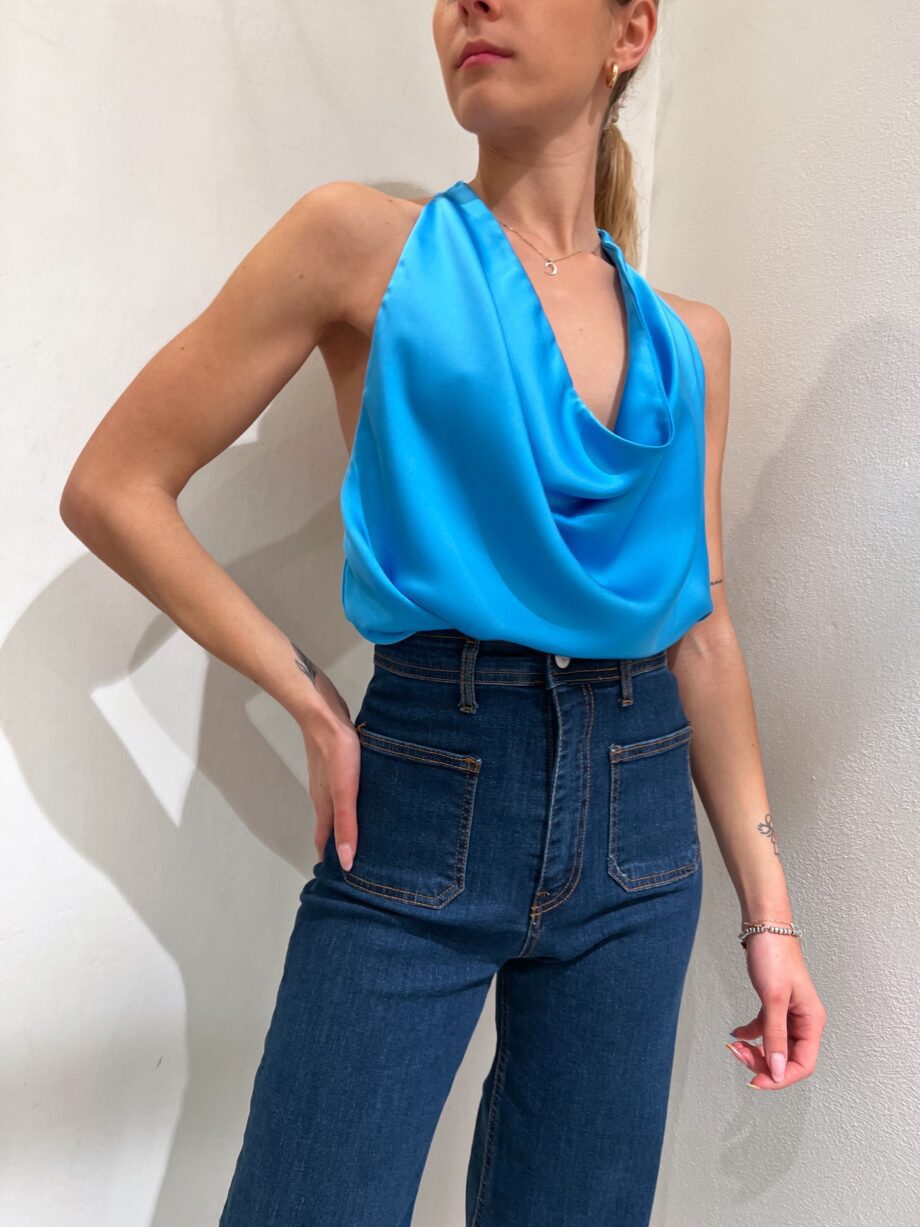 Shop Online Top in raso turchese con filo strass Have One