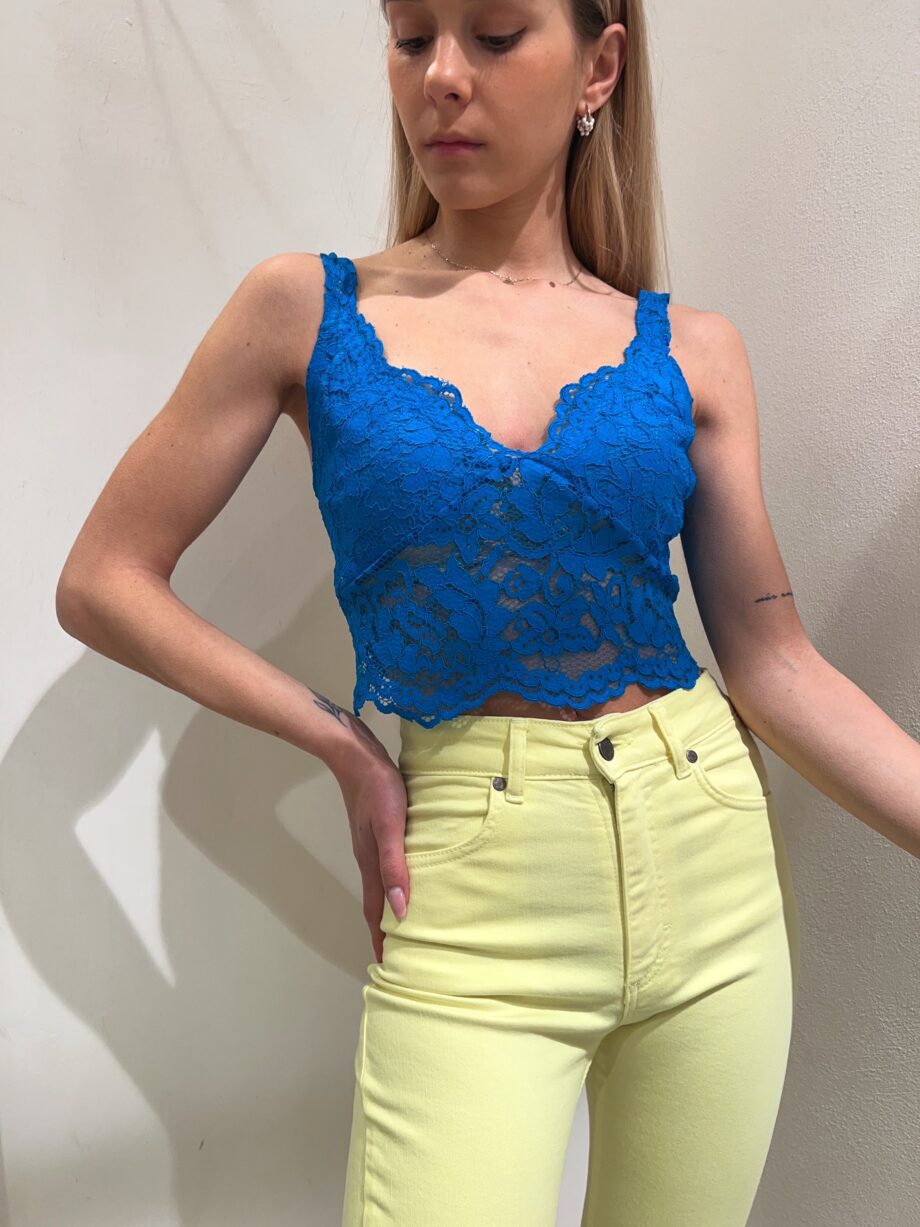 Shop Online Top crop in pizzo bluette So Allure