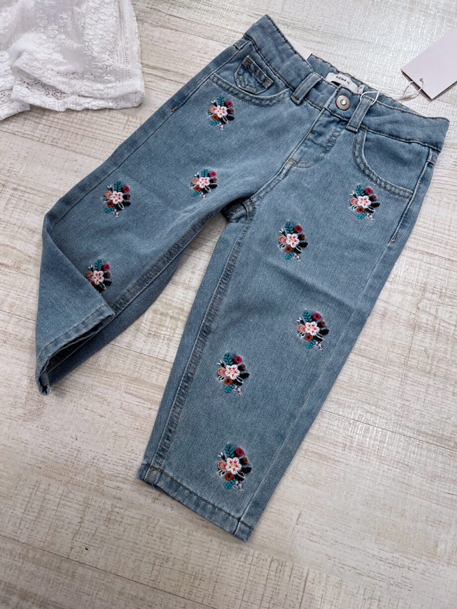 Shop Online Jeans dritto con ricamo fiori Name It