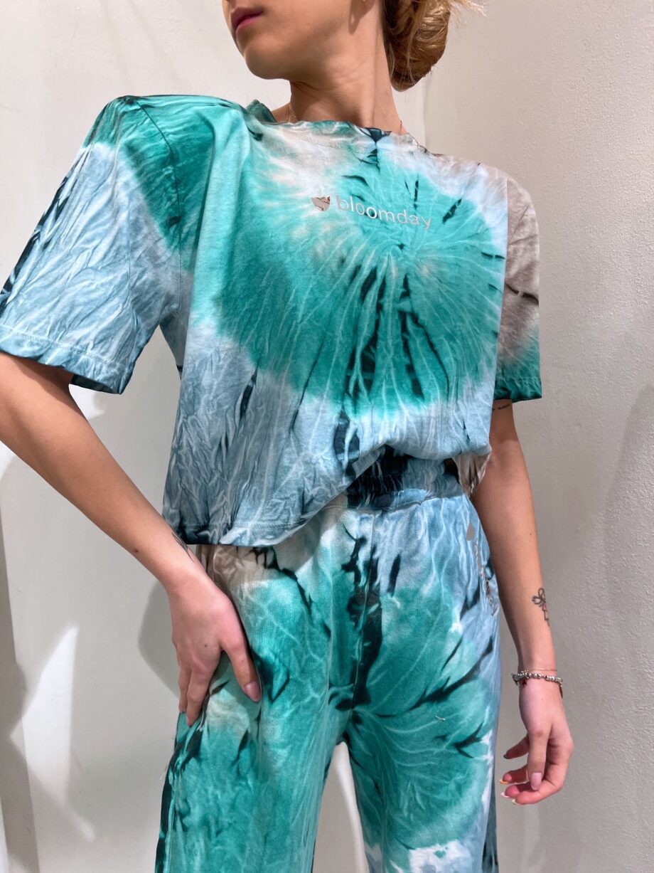 Shop Online T-shirt crop tie dye azzurra e verde bloomday