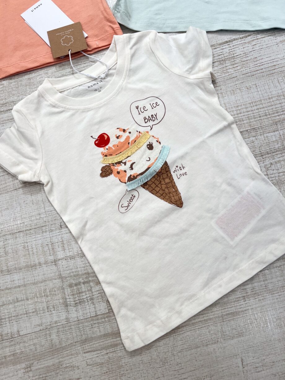 Shop Online T-shirt bianca con stampa gelato Name It