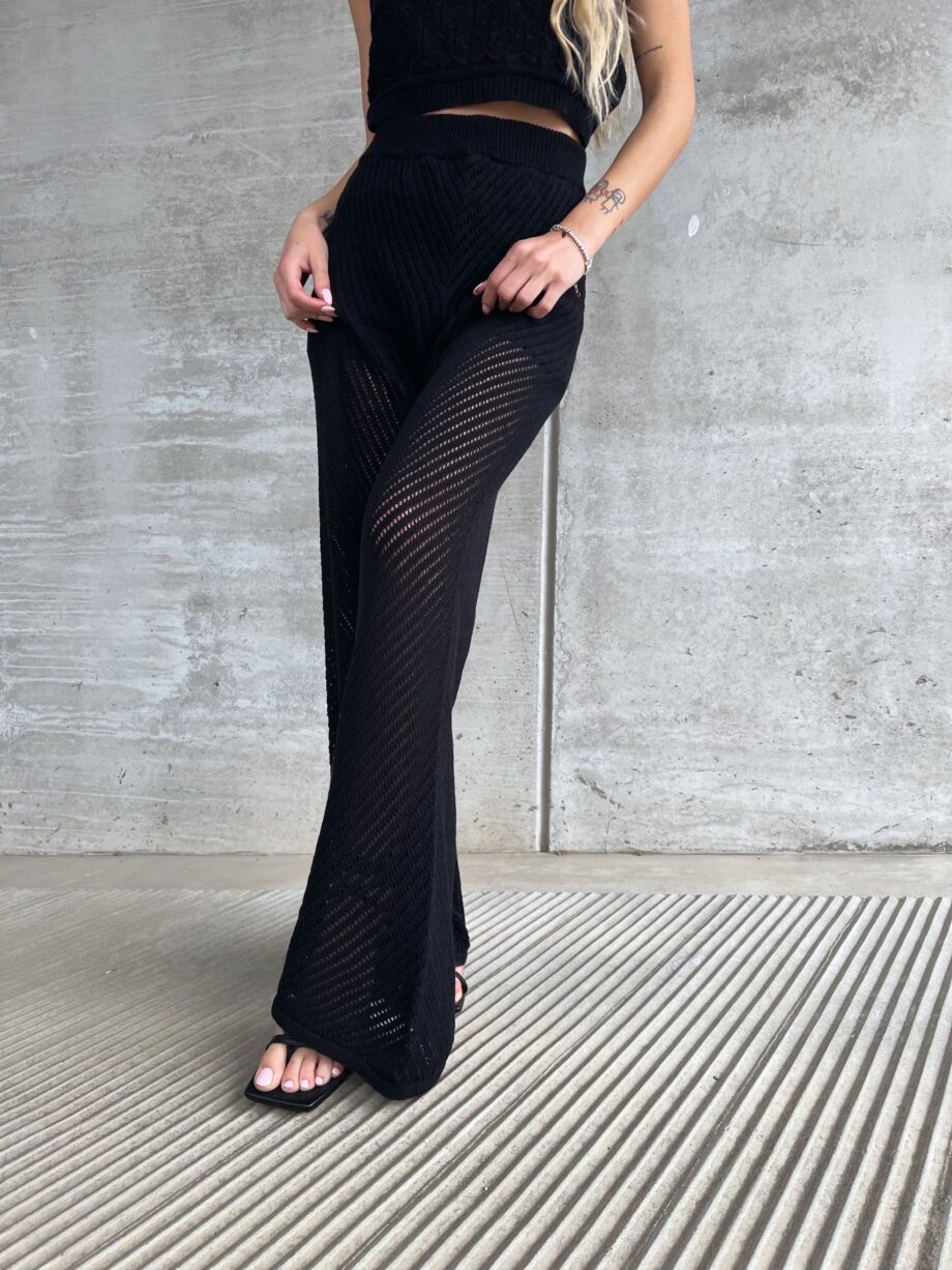 Shop Online Pantalone palazzo in maglia nero Have One