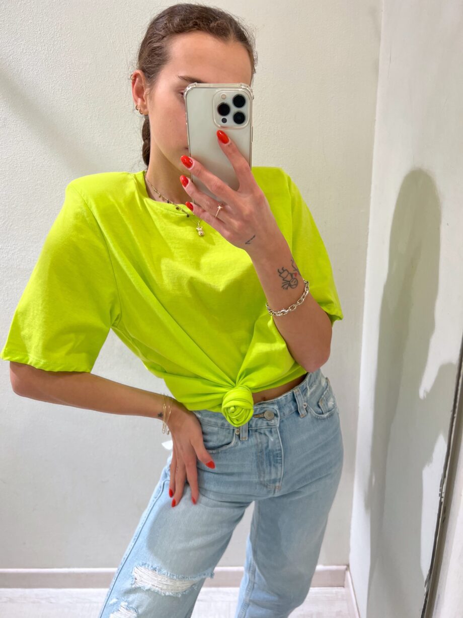 Shop Online T-shirt over con spalline lime Vicolo