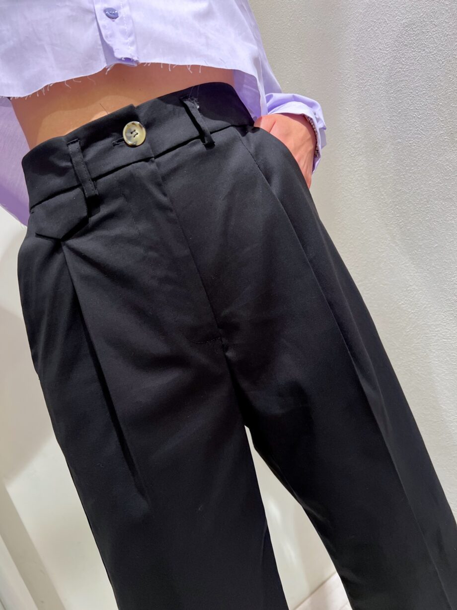 Shop Online Pantalone palazzo corto nero in cotone Vicolo