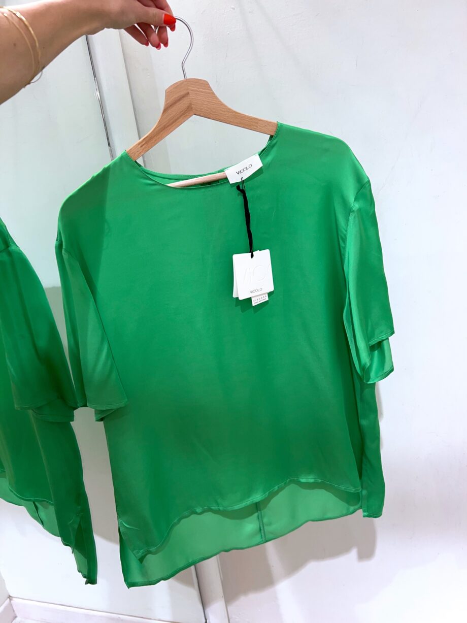 Shop Online Blusa in raso mezza manica verde Vicolo