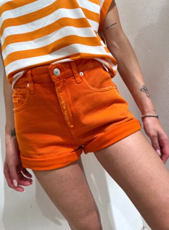 Shop Online Short in jeans arancio con rovescia Vicolo