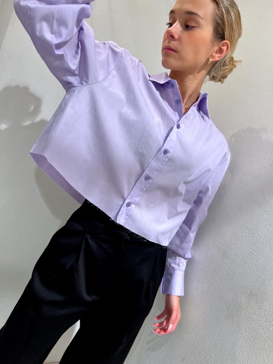 Shop Online Camicia crop over lilla Vicolo